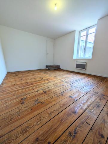 Appartement T2 en duplex et spacieux - Réf FAUCON
