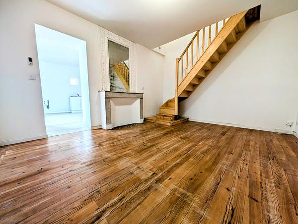 Appartement T2 en duplex et spacieux - Réf FAUCON