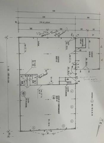 Local commercial et entrepôt de 1 569 m² sur terrain de 2 193 m² Beaurepaire (38270)
