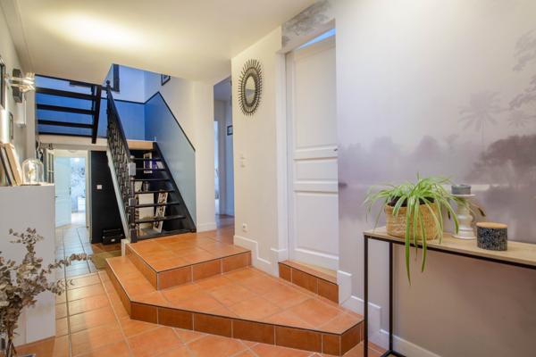 MAISON PONT SAINT MARTIN CENTRE