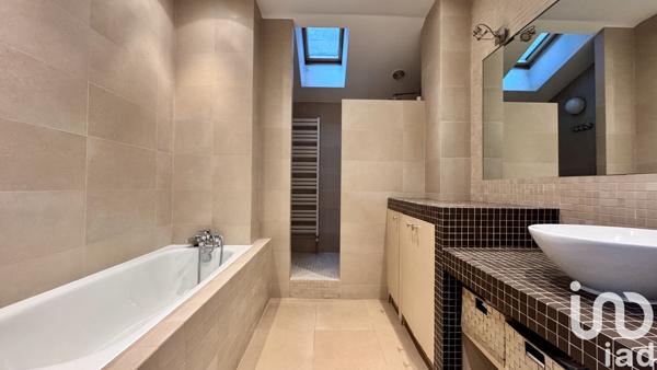 Maison à vendre 7 pièces 243 m² Chatou