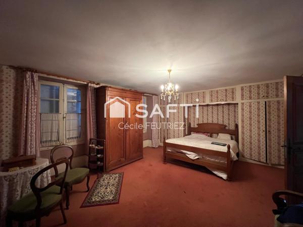 Ensemble immobilier avec plus d’un hectare de terrain