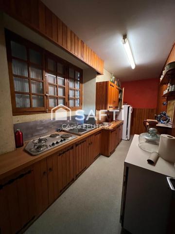 Ensemble immobilier avec plus d’un hectare de terrain