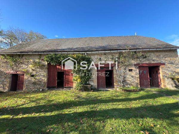 Ensemble immobilier avec plus d’un hectare de terrain