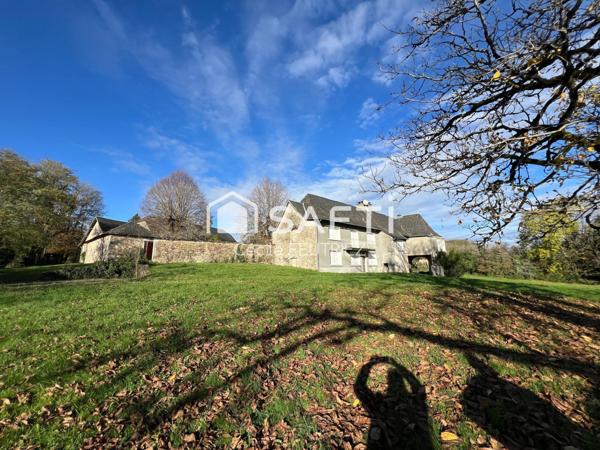 Ensemble immobilier avec plus d’un hectare de terrain