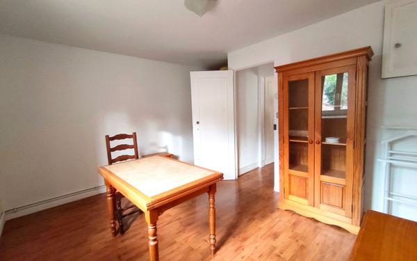 Maison à vendre    3 pièces • 53,75 m2 Épône