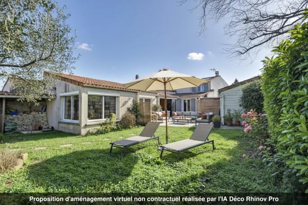 Maison de charme en pierre à vendre 6 pièces, 4 chambres à MARSILLY (17)
