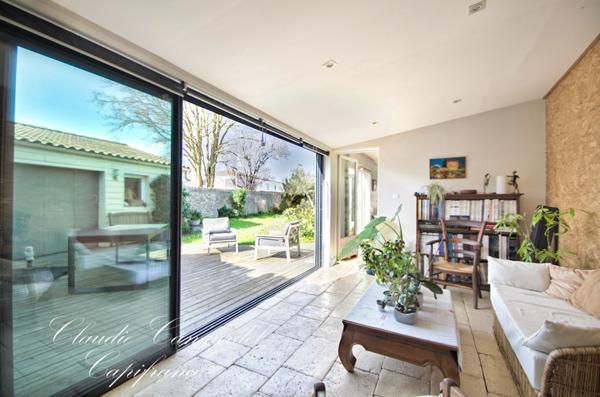 Maison de charme en pierre à vendre 6 pièces, 4 chambres à MARSILLY (17)