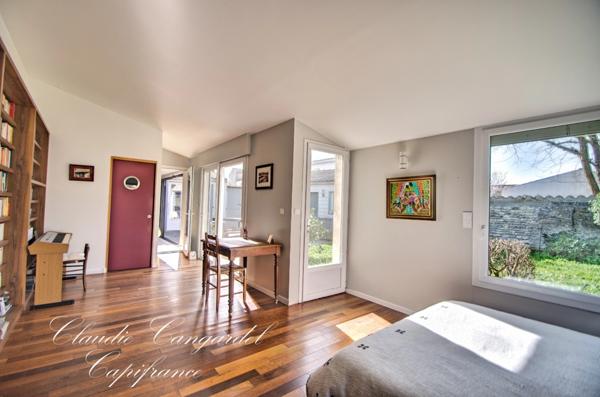 Maison de charme en pierre à vendre 6 pièces, 4 chambres à MARSILLY (17)