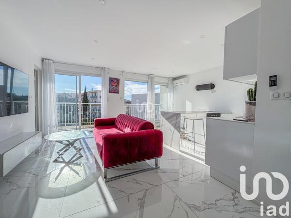 Appartement 2 pièces de 53 m² à Saint-Raphaël (83700)