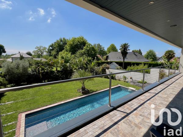 Maison à vendre 7 pièces 189 m² Pau