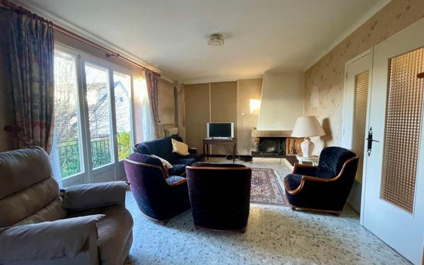 Maison à vendre    9 pièces • 165 m2 Orsay