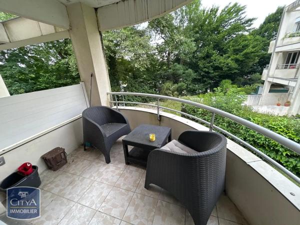Appartement à louer 3 pièces 66.6m² Billère (64140)