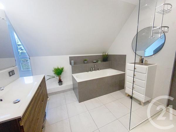 Maison à vendre  6 pièces - 235 m2 CHAMANT - 60