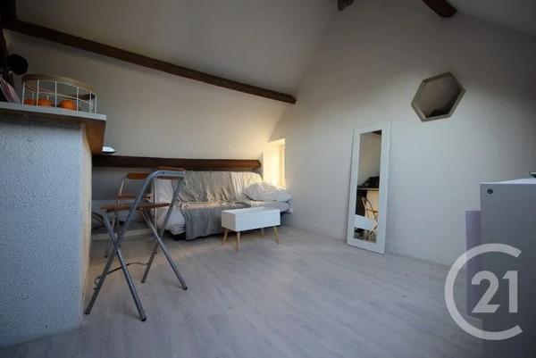 Immeuble à vendre  230 m 2   ARGENTAN  - 61