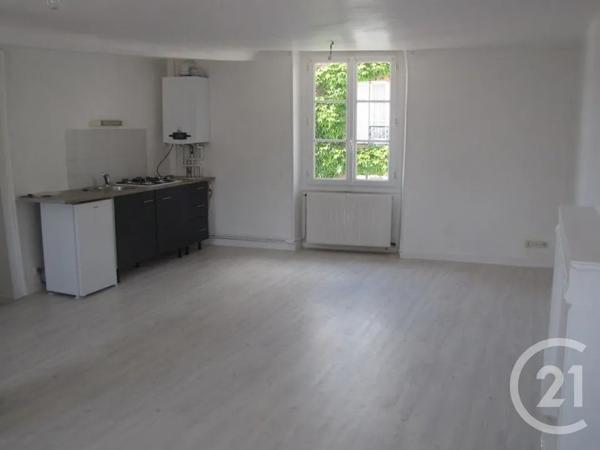 Immeuble à vendre  230 m 2   ARGENTAN  - 61