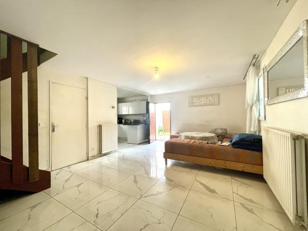 Maison 5 pièces - 82 m²