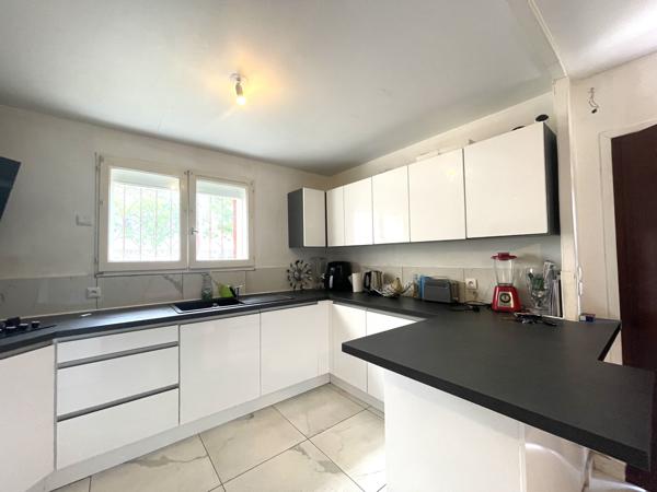 Maison 5 pièces - 82 m²