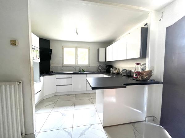 Maison 5 pièces - 82 m²