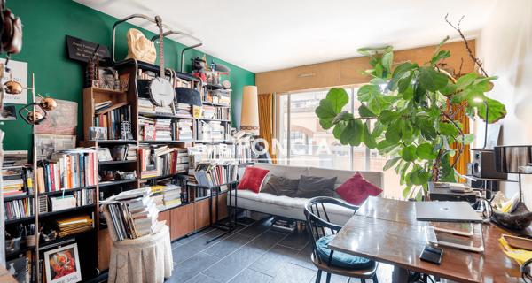À vendre Studio 29.74 m² - Paris 75009