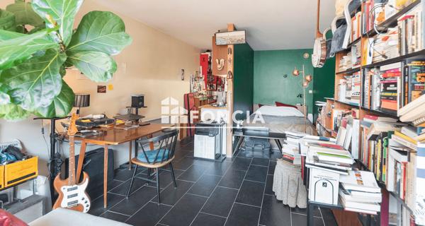 À vendre Studio 29.74 m² - Paris 75009