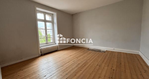 À vendre Appartement 7 pièces 155.44 m² - Douarnenez 29100