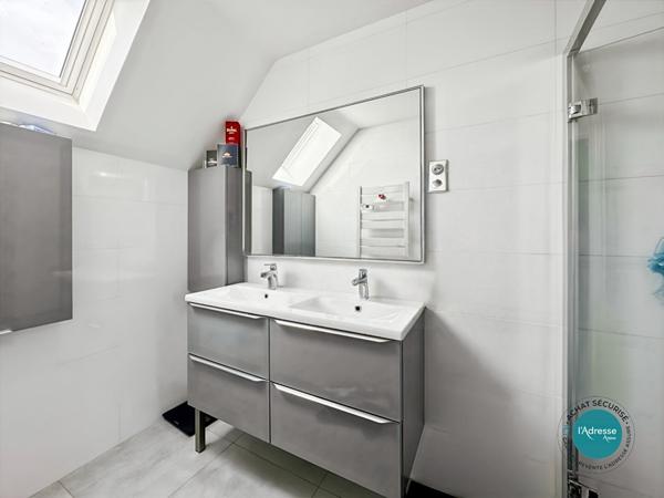 Maison La Ferte Alais 8 pièce(s) 180 m2