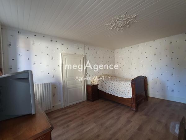 Maison à SAINT-MARCEL-EN-MARCILLAT, 03420 - 7 pièces 145m²