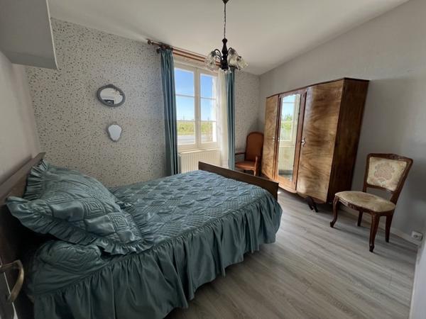 Maison 84 990 € Puymangou 7 p 137 m² DPE F