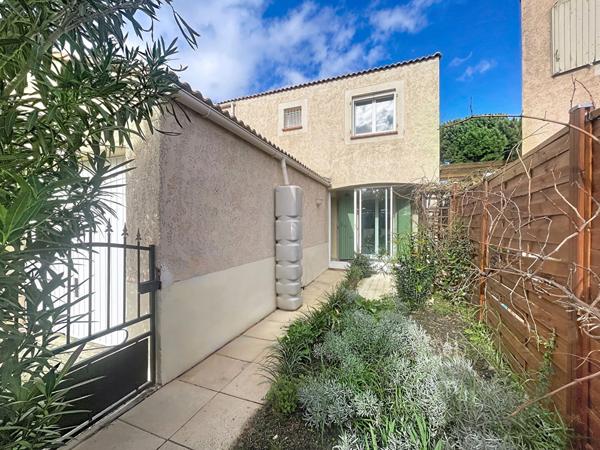 A VENDRE MAISON T4 4 PIECES  TERRASSE JARDIN GARAGE 13015 MARSEILLE LA VISTE