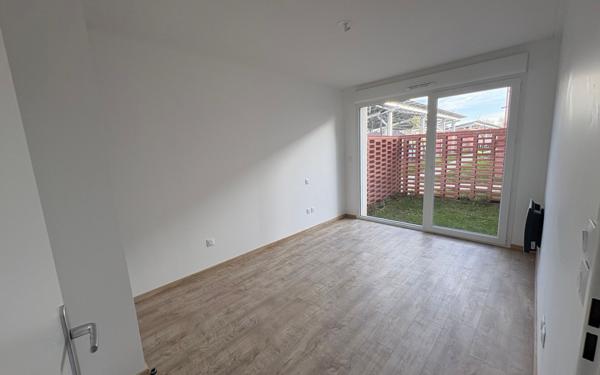 Maison à vendre    2 pièces • 55,40 m2 Castelginest