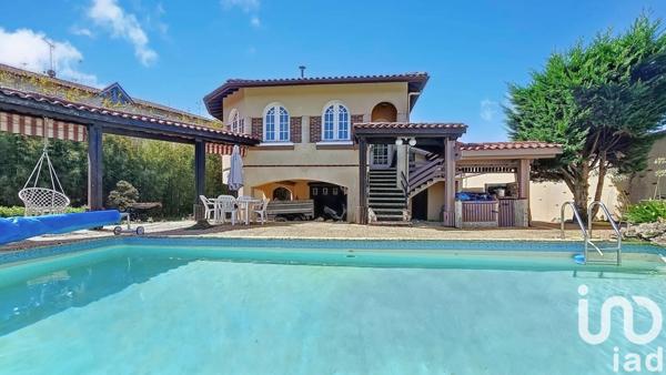 Maison à vendre 7 pièces 246 m² Aire-sur-l'Adour