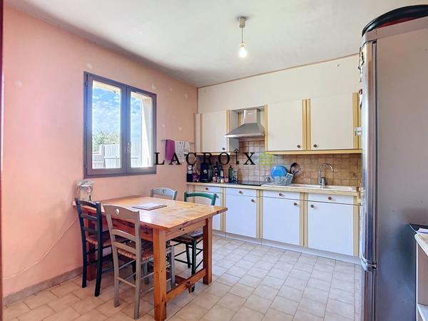 Maison à ORANGE (84100)