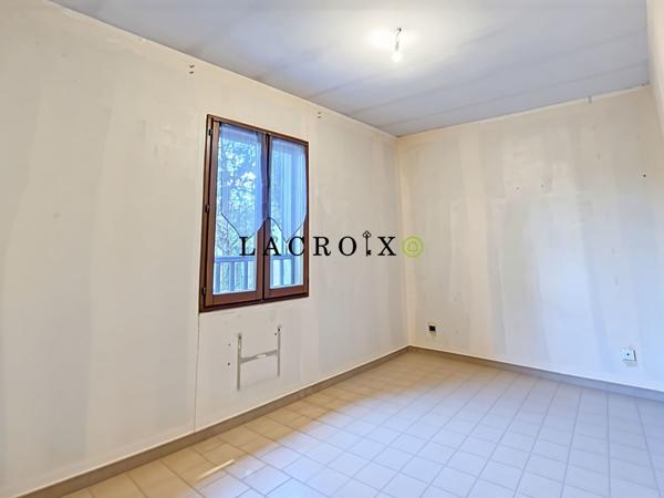 Maison à ORANGE (84100)