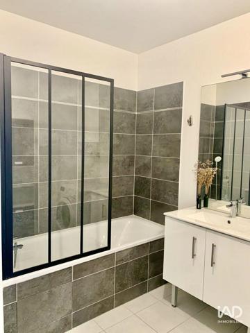 Location appartement 2 pièces 46 m² Rosny-sous-Bois