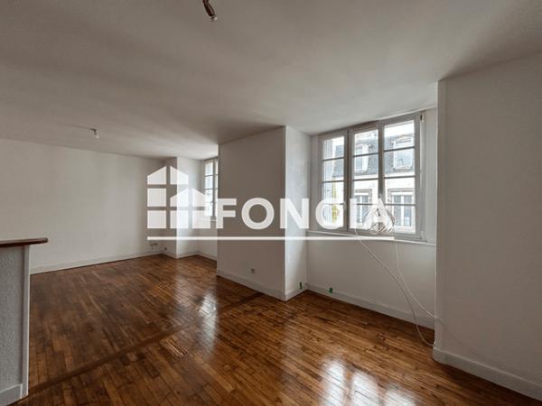 Location Appartement 3 pièces 84.15 m² - 8 RUE DU TELEGRAPHE Brest 29200