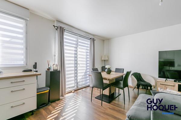 Appartement  3 pièce(s) avec terrasse  de dans  un secteur calme et verdoyant à Lieusaint (77127)