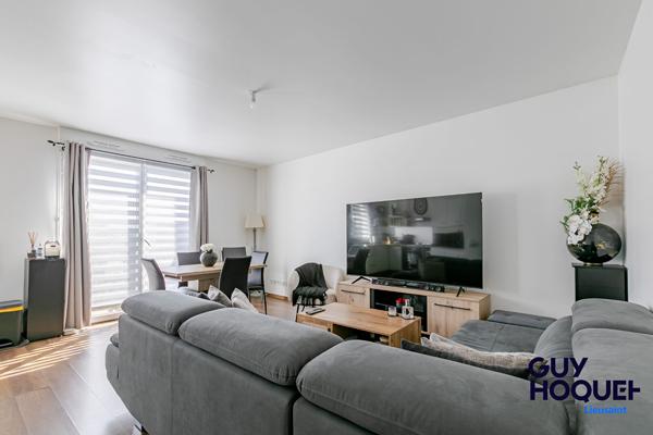 Appartement  3 pièce(s) avec terrasse  de dans  un secteur calme et verdoyant à Lieusaint (77127)