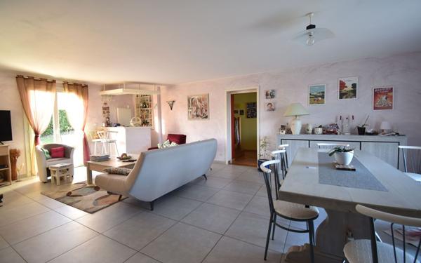 Maison à vendre    6 pièces •  Meximieux