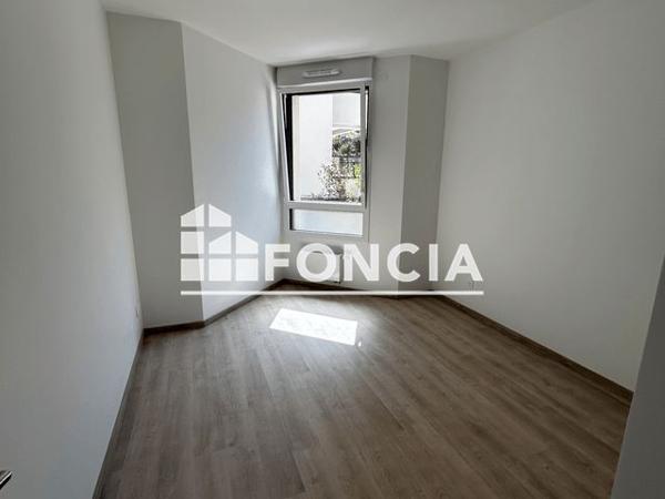 Location Appartement 3 pièces 62.21 m² - 24 AVENUE MASSENET Chamalieres 63400