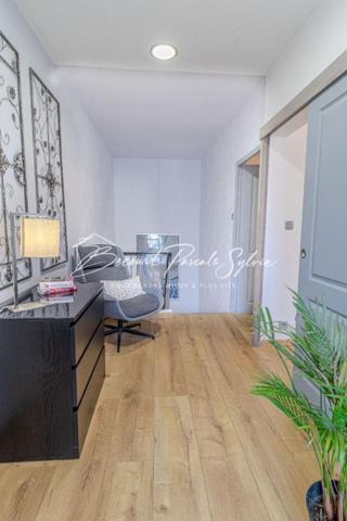 MAISON DE VILLE Vedène centre 7 pièce(s) 144 m2, grand confort