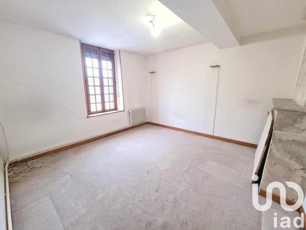 Maison 9 pièces de 110 m² à Wassy (52130)