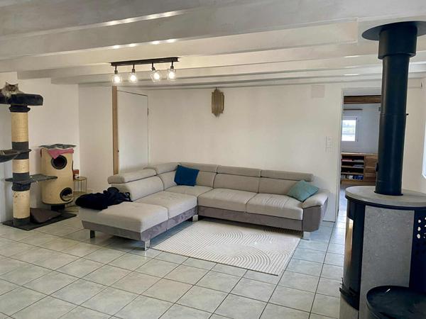 Maison de campagne à vendre sur la commune du LE PIN - 5 pièces, 138 m²