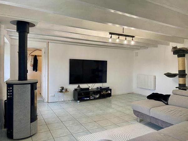 Maison de campagne à vendre sur la commune du LE PIN - 5 pièces, 138 m²