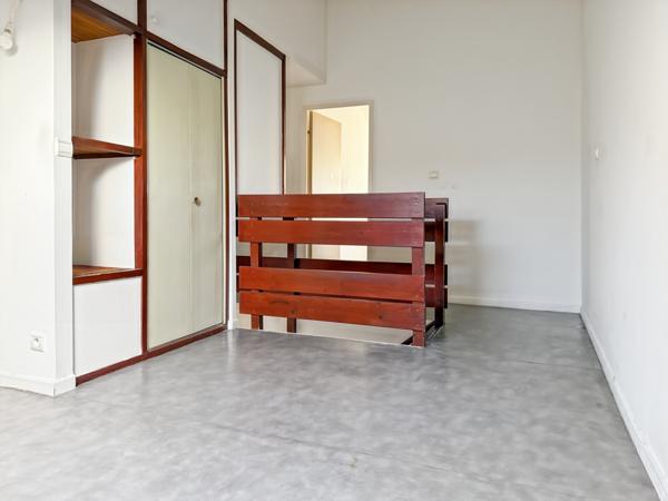 Saint-Sernin (07200) Jolie maison avec jardin dans un petit lotissement calme et convivial