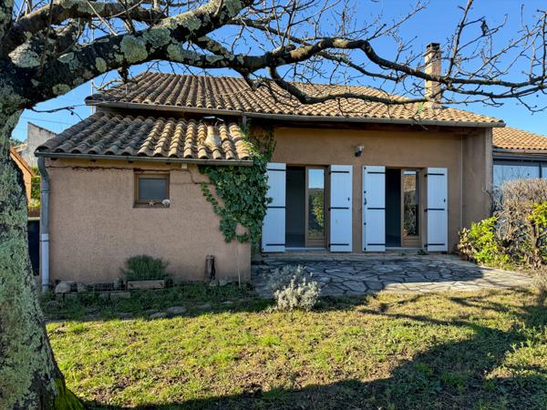 Saint-Sernin (07200) Jolie maison avec jardin dans un petit lotissement calme et convivial