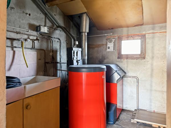 Saint-Sernin (07200) Jolie maison avec jardin dans un petit lotissement calme et convivial