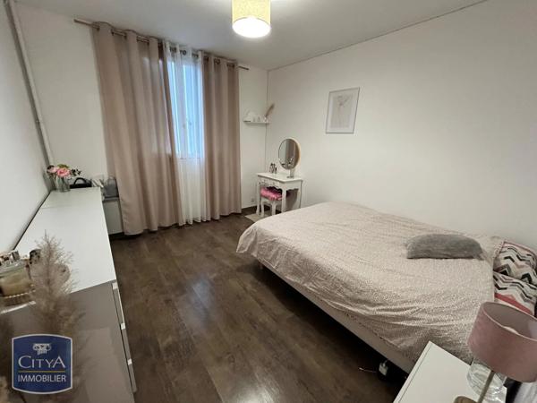 Appartement à vendre 4 pièces 78m² Vichy (03200)