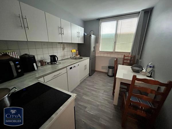 Appartement à vendre 4 pièces 78m² Vichy (03200)