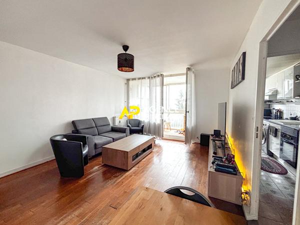 Sartrouville - Appartement 5 pièces 84.57 m2 €220 000 ** - Référence 9542